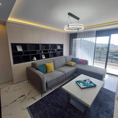 Casa Hills Hotell 5*